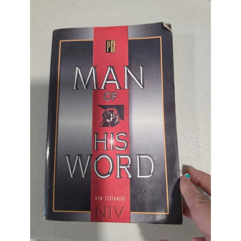 Man of His Word New Testament NIV Bible Promise Keepers Men of Integrity PB